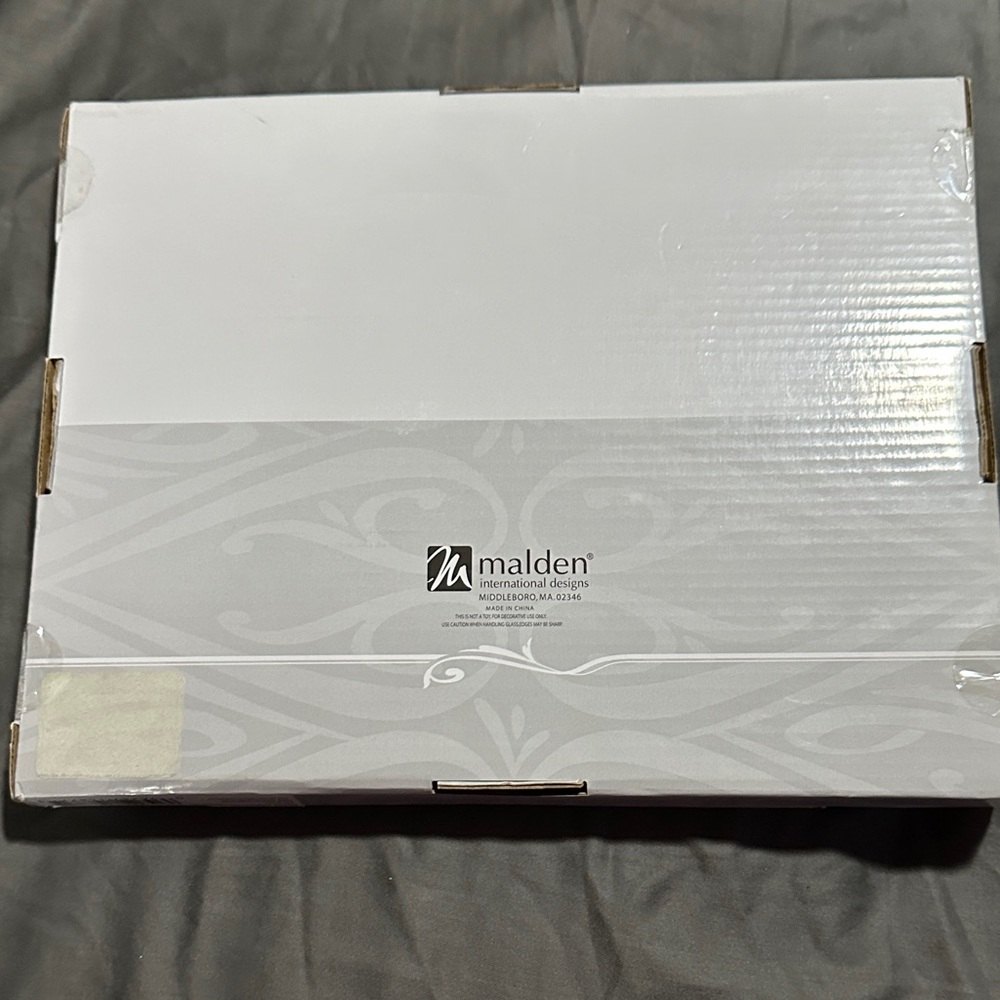 Malden White plank board like Baby Picture Frame w/burlap bow NWT Great Gift! - Picture 6 of 6